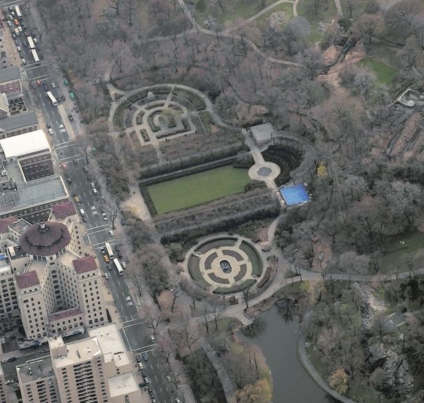 central park conservatory garden: central park conservatory garden 3